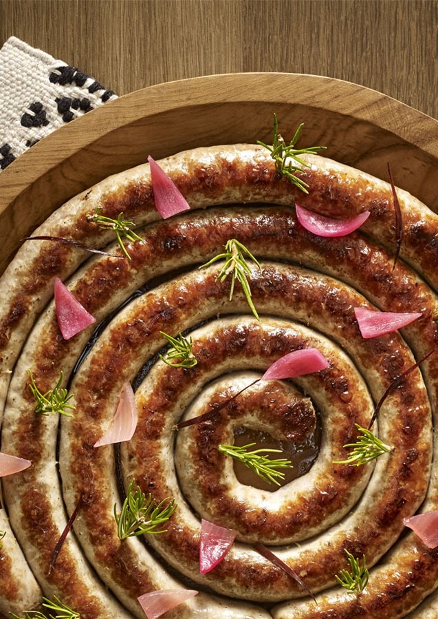 Salchicha parrillera con pistilo de romero y pimentón dulce